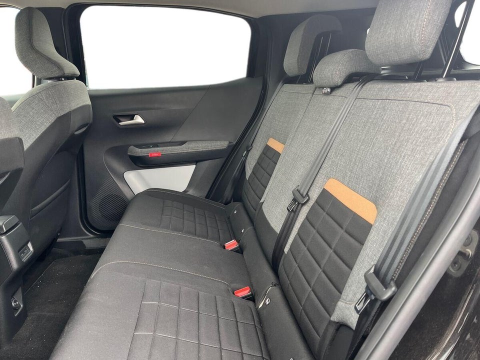 Citroën ë-C3 Aircross 44 Plus Limited 5d