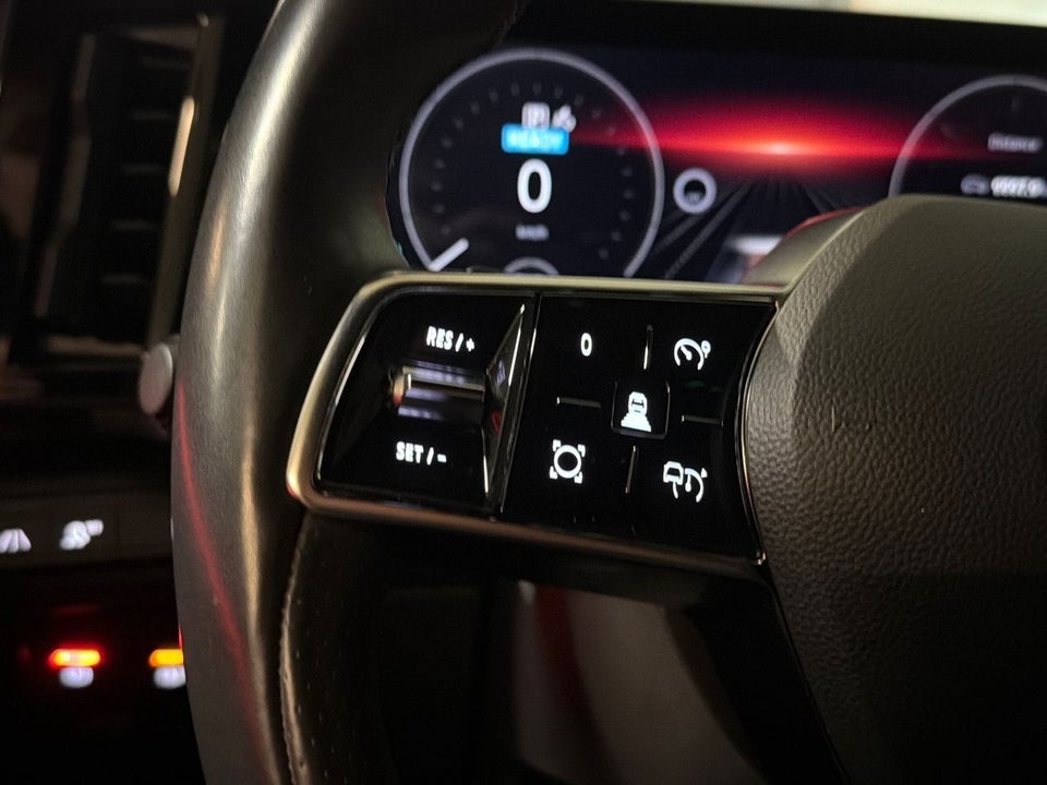 Renault Megane E-Tech 60 Techno 5d