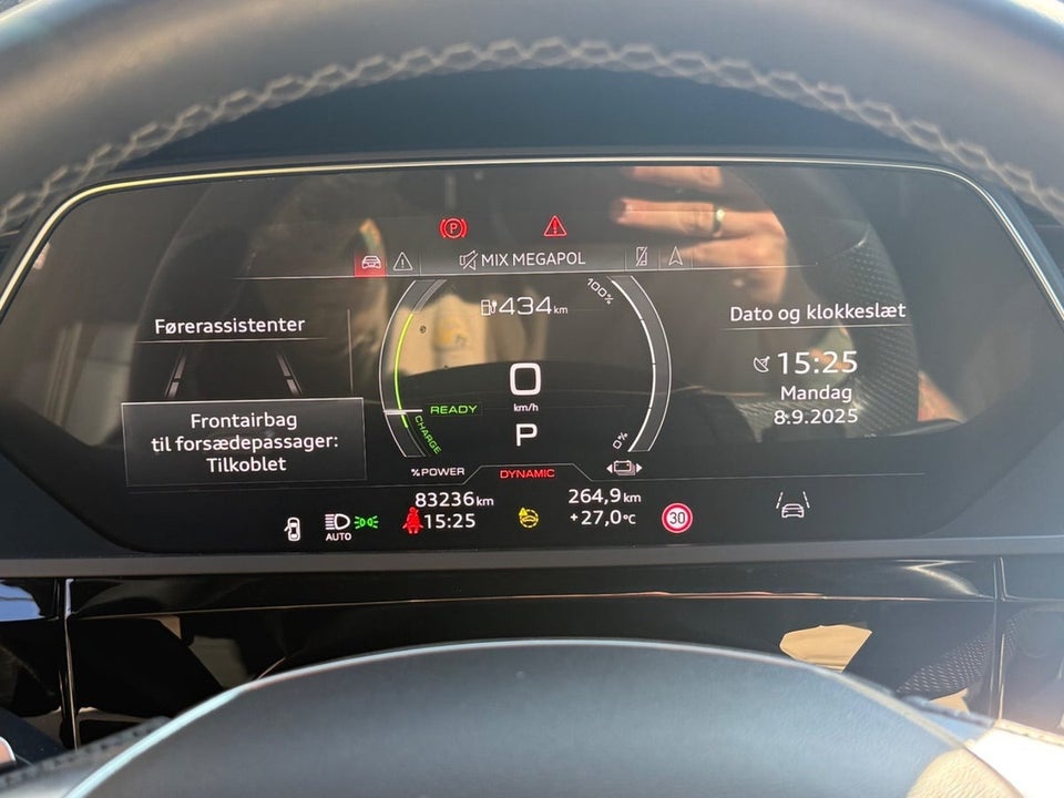 Audi Q8 e-tron 55 S-line Sportback quattro 5d