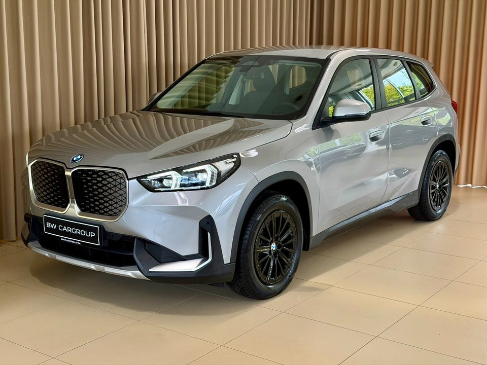 BMW iX1 eDrive20 5d