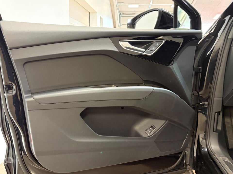 Audi Q4 e-tron 40 5d