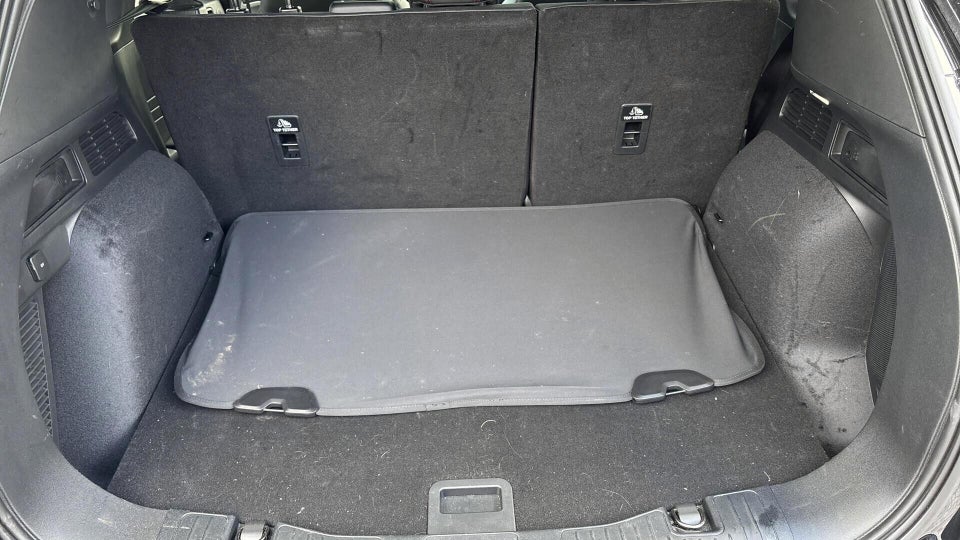 Ford Kuga 2,5 PHEV ST-Line X CVT 5d