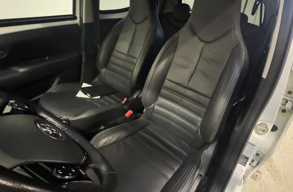 Toyota Aygo 1,0 VVT-i x-pression 5d