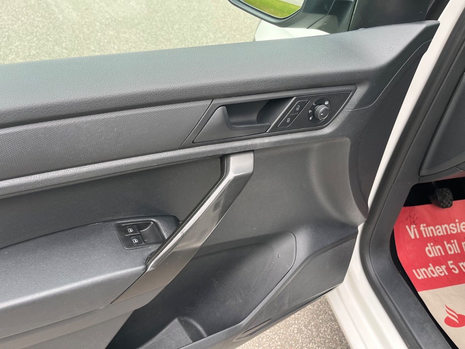 VW Caddy 2,0 TDi 102 Cargo