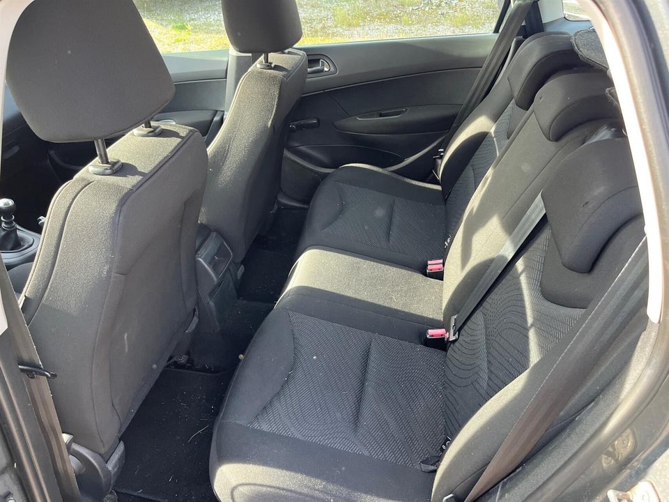 Peugeot 308 1,6 HDi 109 Comfort+ stc. 5d