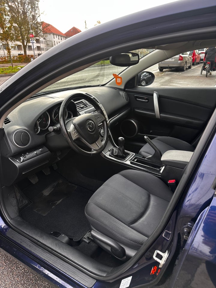 Mazda 6 2,0 Advance 5d