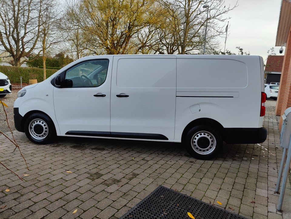 Toyota ProAce 2,0 D 120 Long Comfort 5d