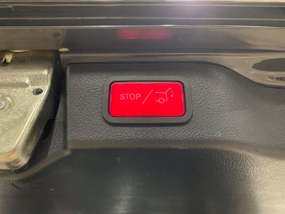 Mercedes EQV300 Avantgarde XL Van