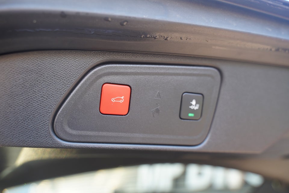 Peugeot 3008 1,6 Hybrid Allure Pack EAT8 5d