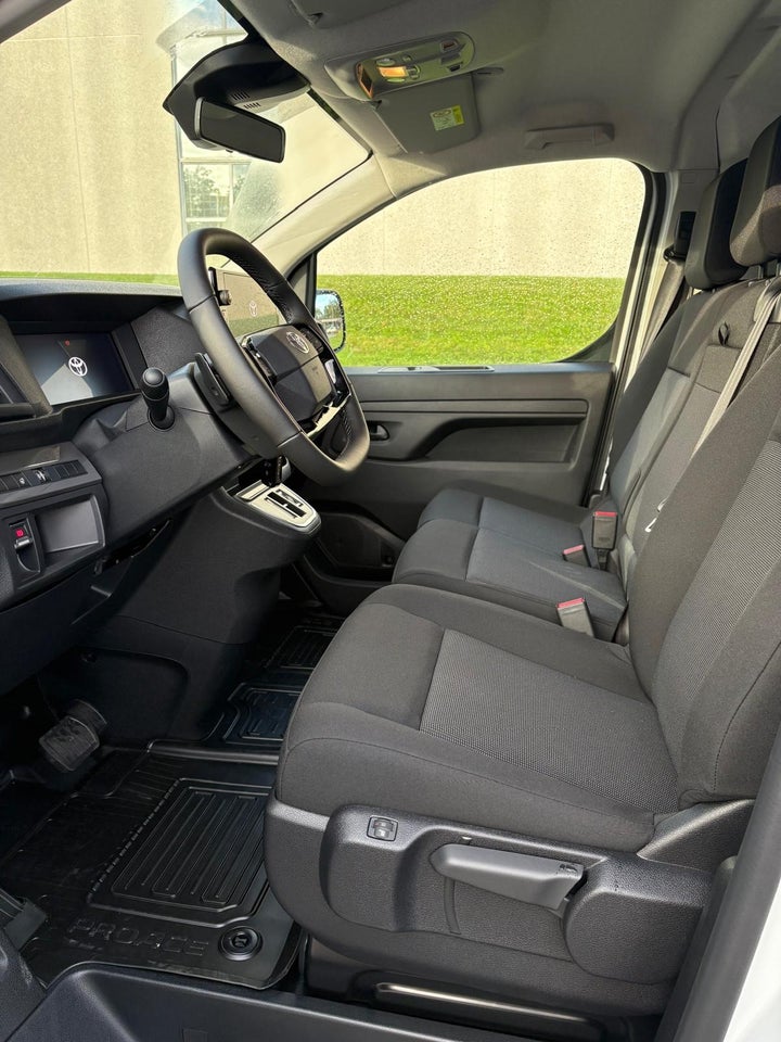 Toyota ProAce 75 Long Comfort Master