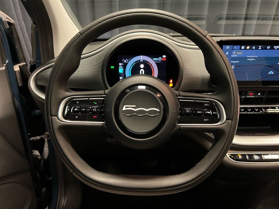 Fiat 500e 42 Icon Sky 3d