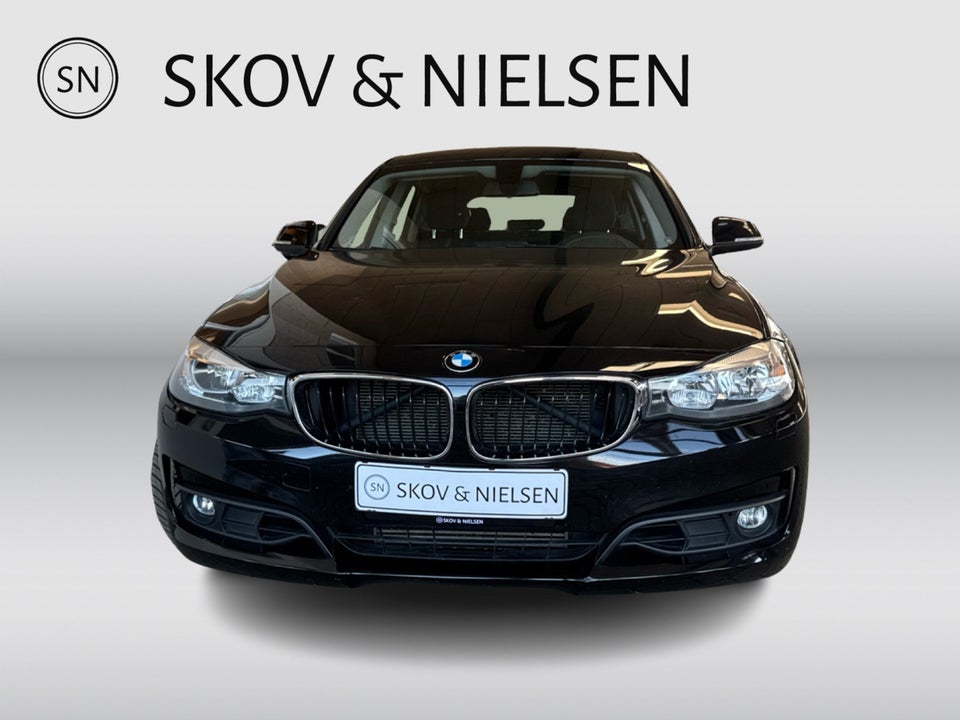 BMW 320i 2,0 Gran Turismo 5d