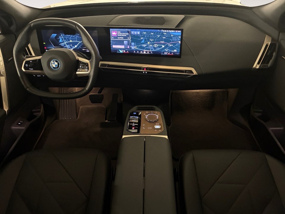 BMW iX xDrive50 Supercharged 5d