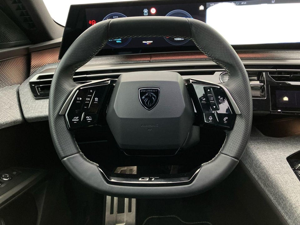 Peugeot e-5008 77 GT Pack 7prs 5d