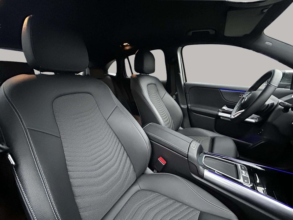 Mercedes EQA250+ Progressive 5d