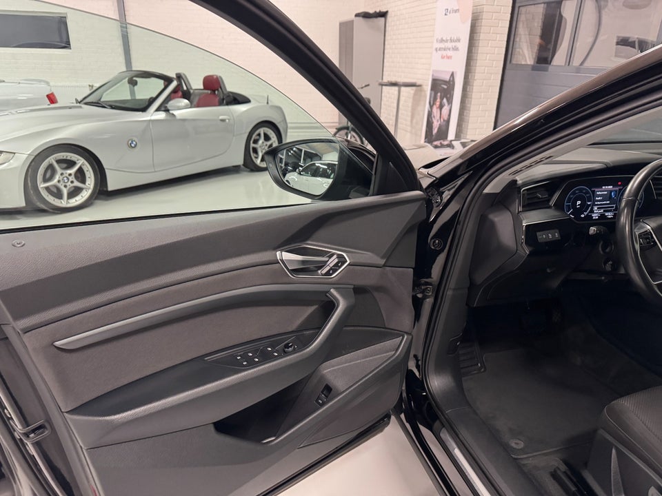 Audi e-tron 50 quattro 5d