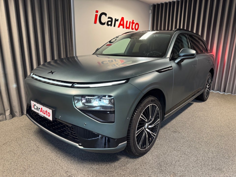 Xpeng G9 Performance 5d