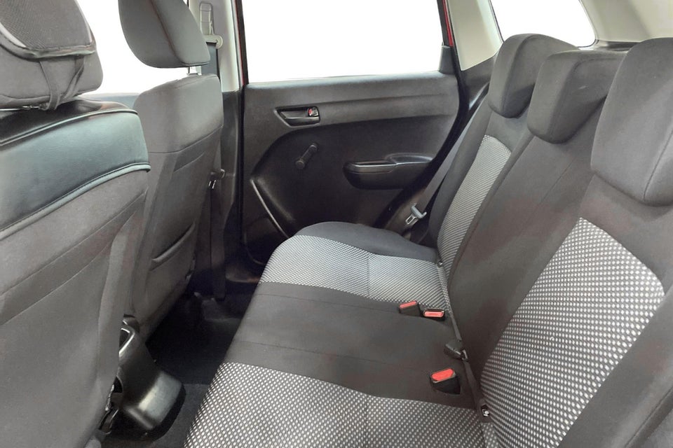 Suzuki Vitara 1,4 mHybrid Touch 5d