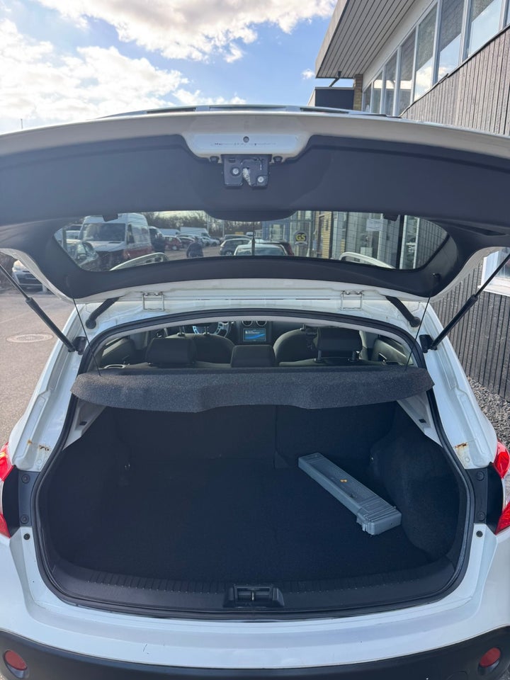 Nissan Qashqai 2,0 Acenta CVT 5d