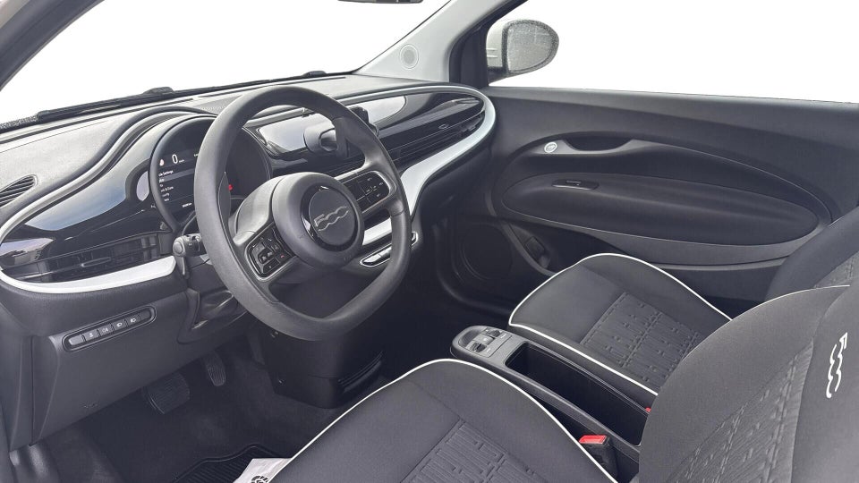 Fiat 500e 24 Action 3d