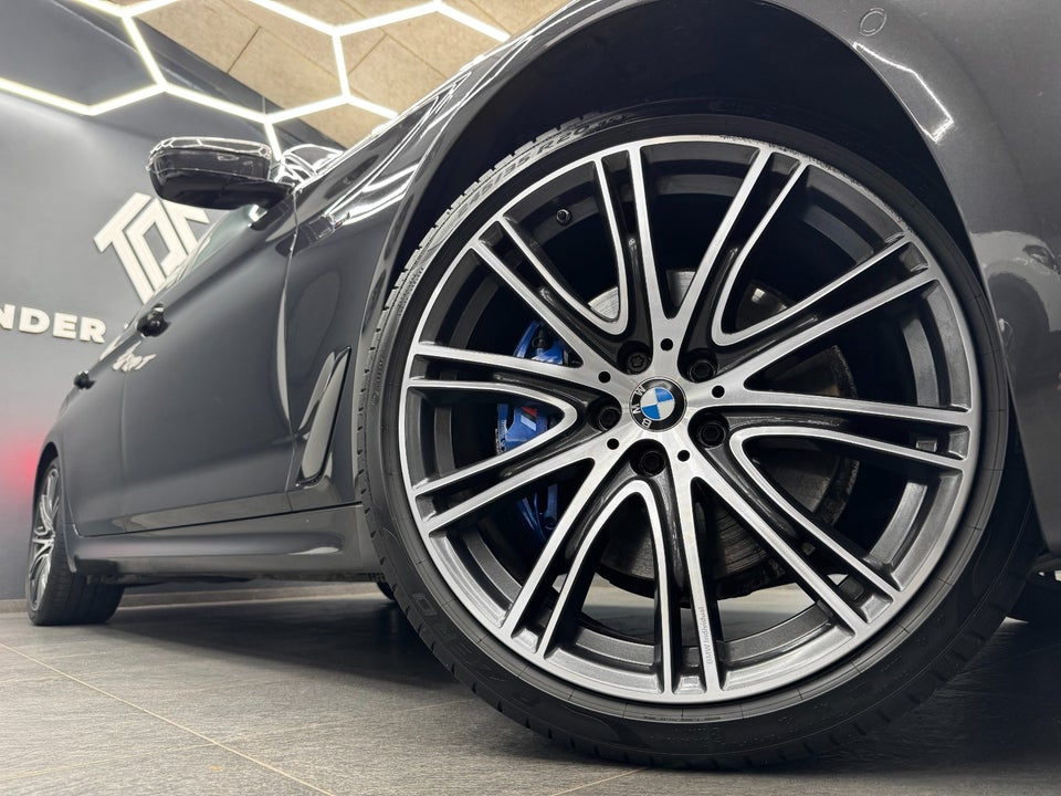 BMW 530d 3,0 Touring M-Sport xDrive aut. 5d