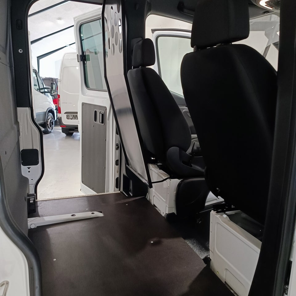 Mercedes Sprinter 317 2,0 CDi A3 Db.Kab aut. RWD 4d