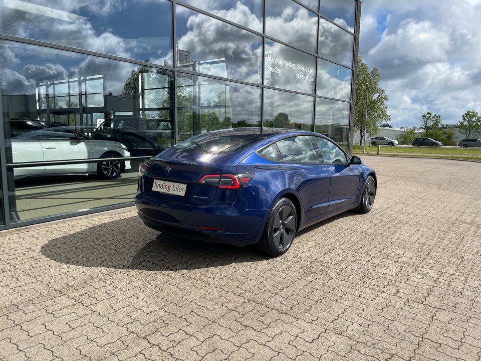 Tesla Model 3 Long Range AWD 4d