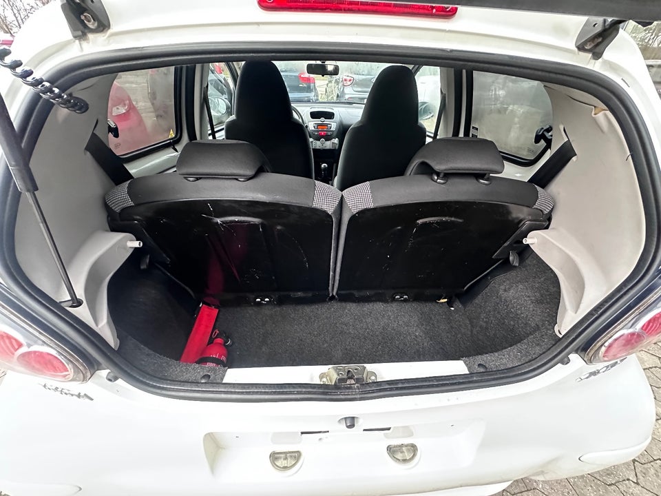 Toyota Aygo 1,0 VVT-i T1 5d