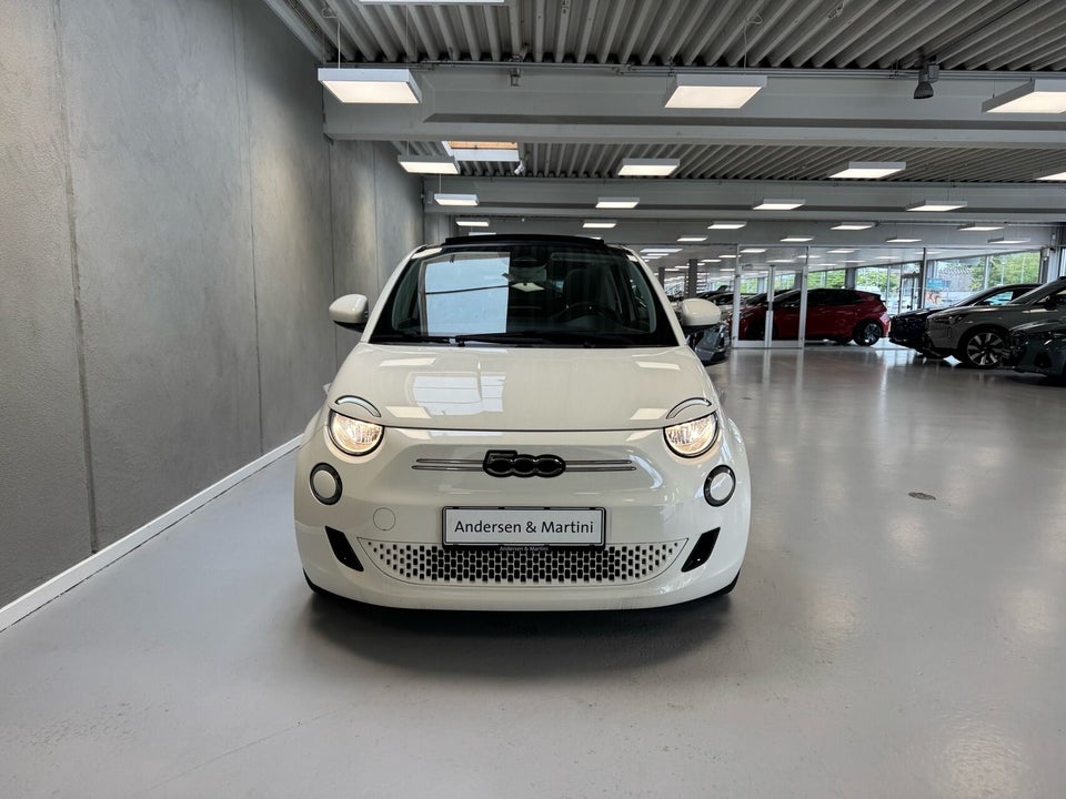 Fiat 500e 42 Icon Cabrio 2d