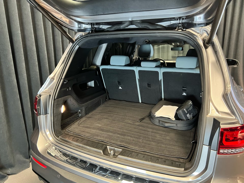 Mercedes EQB250+ AMG Line 5d