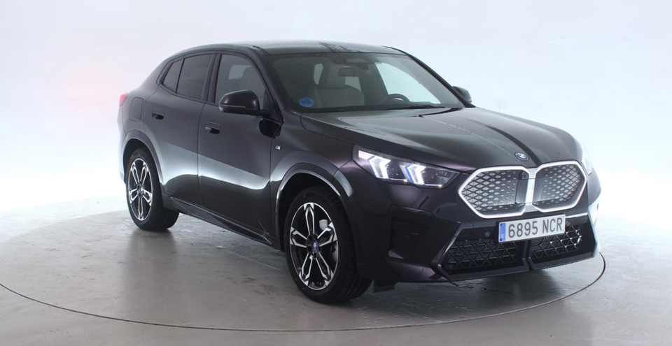 BMW iX2 eDrive20 M-Sport 5d