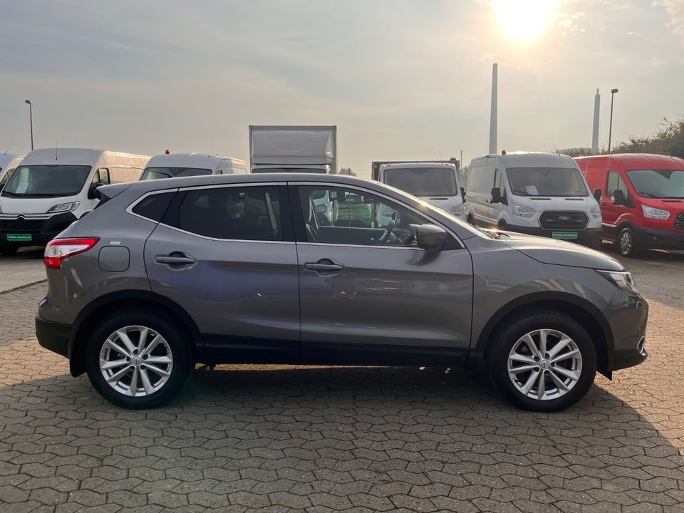 Nissan Qashqai 1,2 Dig-T 115 Acenta Van 5d