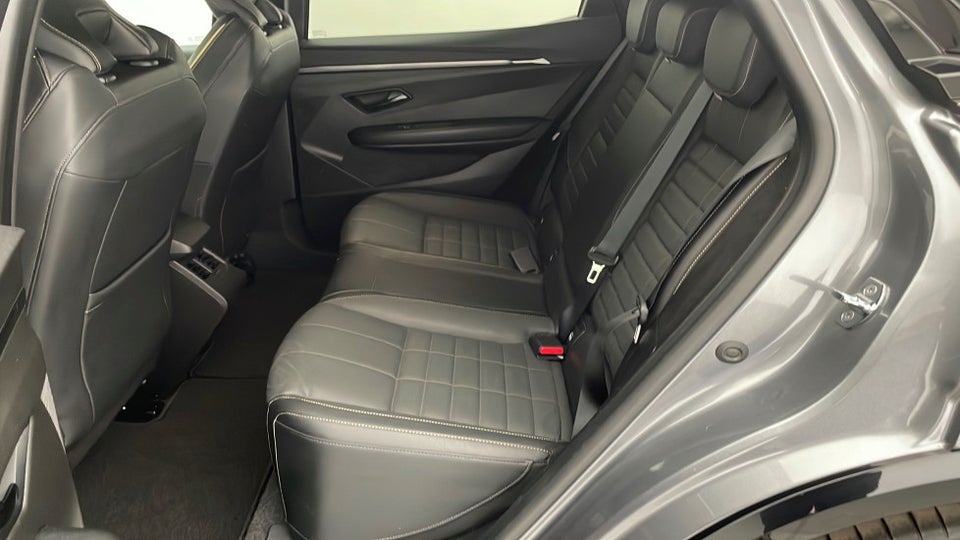 Renault Megane E-Tech 60 Iconic 5d