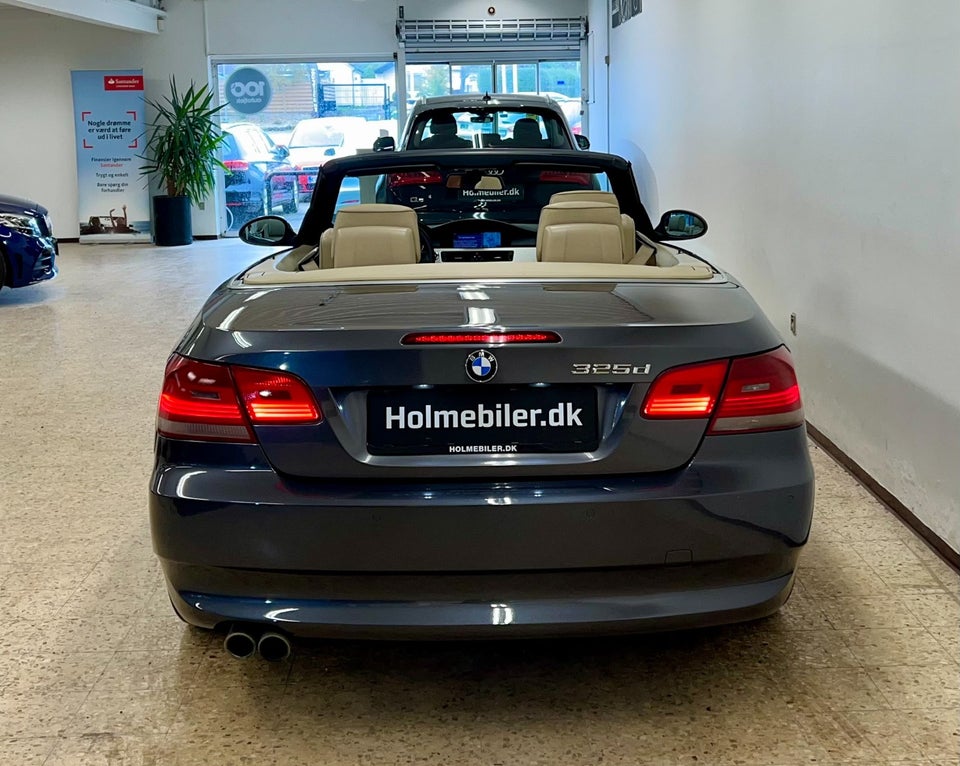 BMW 325d 3,0 Cabriolet Steptr. 2d