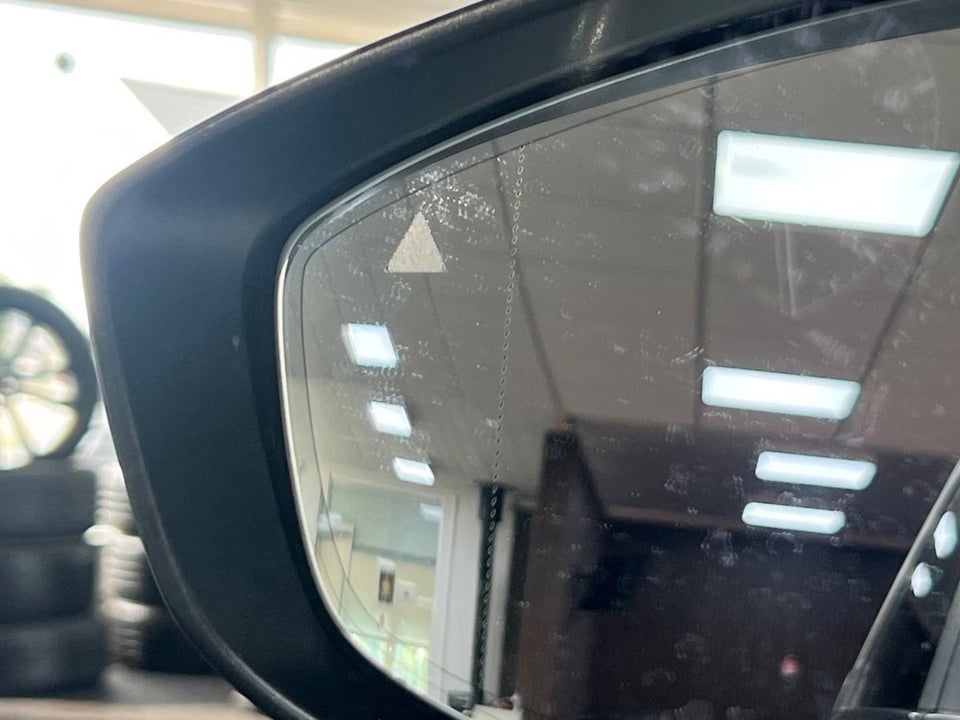 Mazda MX-30 e-SkyActiv Sky 5d