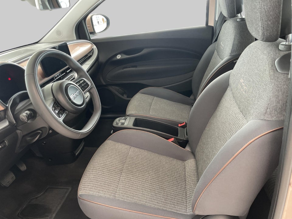 Fiat 500e 42 Icon 3d