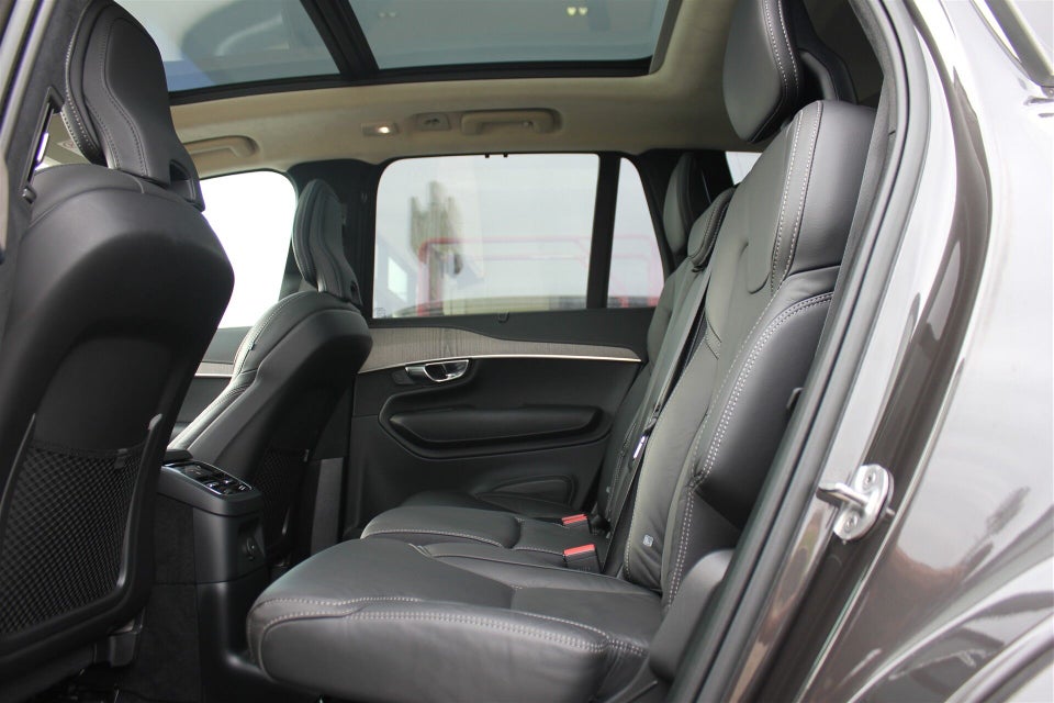 Volvo XC90 2,0 T8 ReCharge Ultimate Bright aut. AWD 7prs 5d