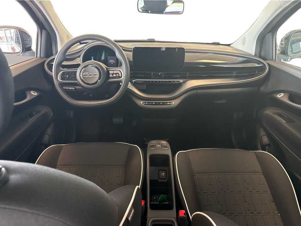 Fiat 500e 42 Icon 3d