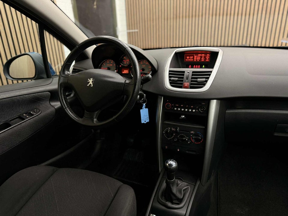 Peugeot 207 1,6  5d