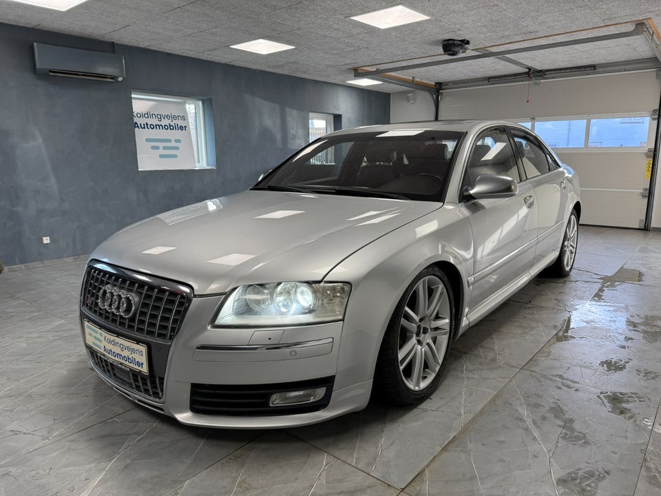 Audi S8 5,2 FSi quattro Tiptr. 4d