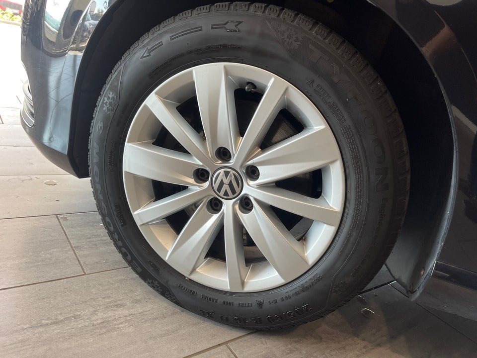 VW Passat 2,0 TDi 140 Comfortline Variant BMT 5d
