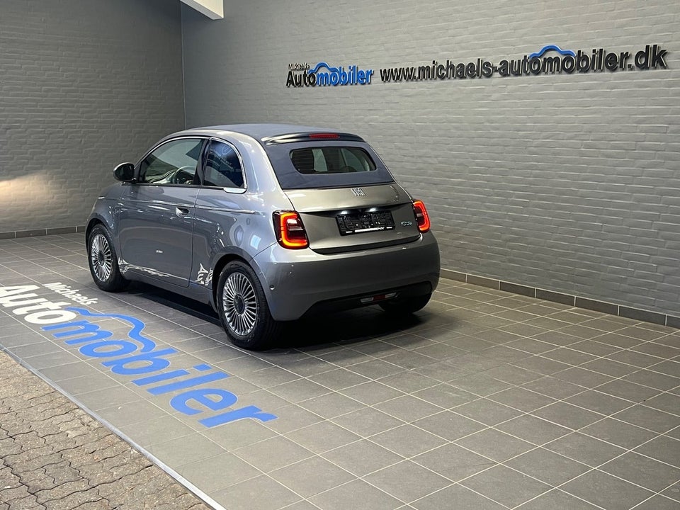 Fiat 500e 42 Icon Cabrio 2d