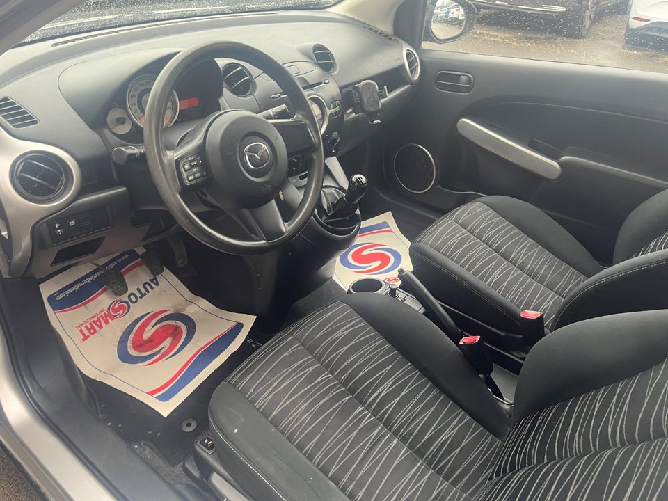 Mazda 2 1,3 Advance 3d