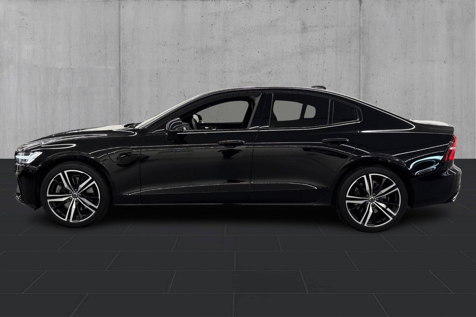 Volvo S60 2,0 T8 ReCharge R-Design aut. AWD 4d