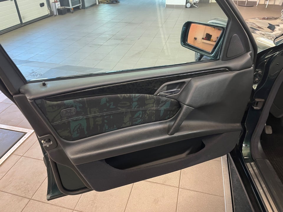 Mercedes E200 2,0 Avantgarde aut. 4d