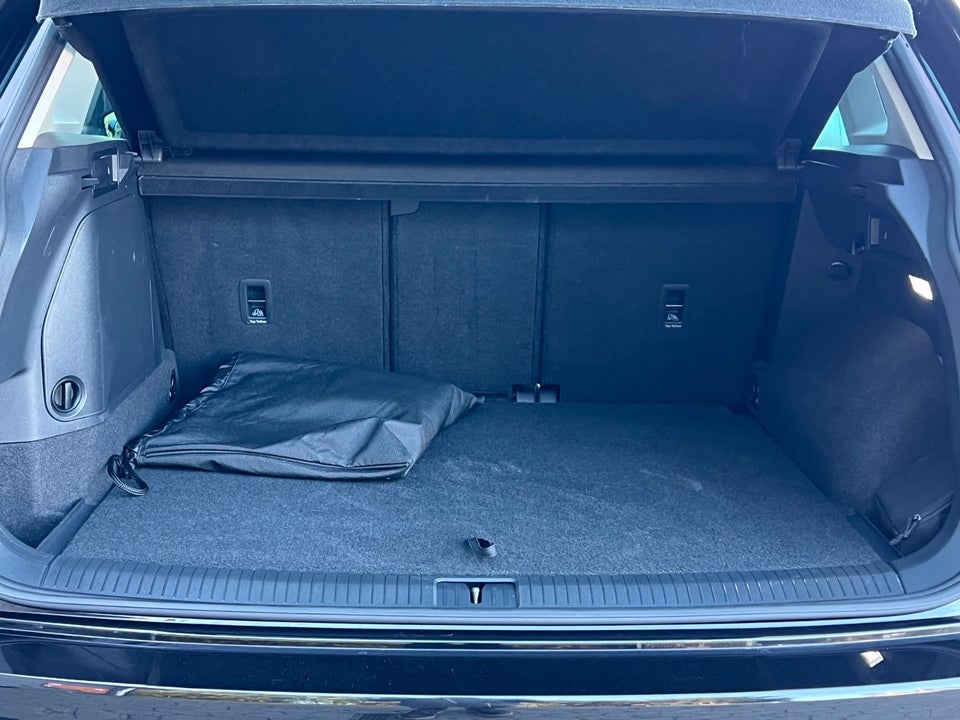 VW Tiguan 1,4 eHybrid Elegance DSG 5d