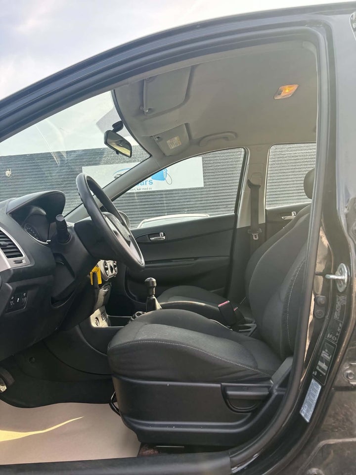 Hyundai i20 1,25 Classic 5d