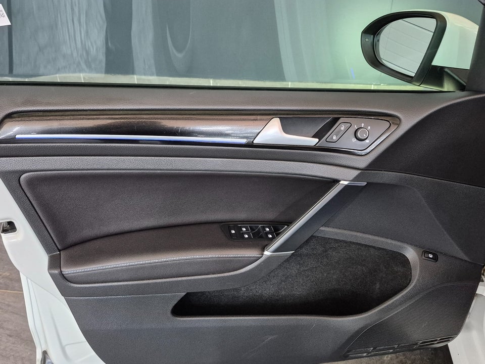 VW Golf VII 1,4 GTE DSG 5d