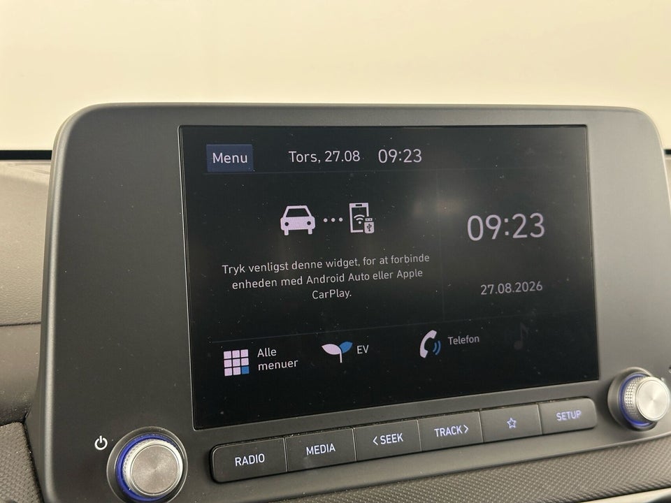 Hyundai Kona 39 EV Essential 5d