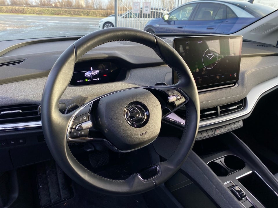 Skoda Enyaq 80 iV Loft 5d